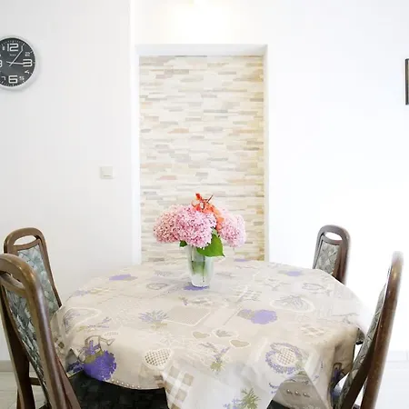 Apartments Iva Apartment Zadar