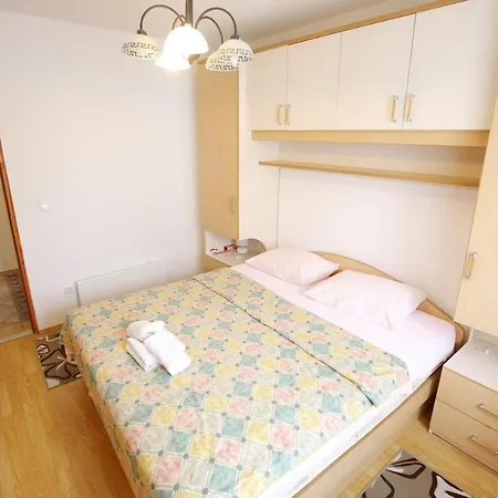Apartments Iva Apartment